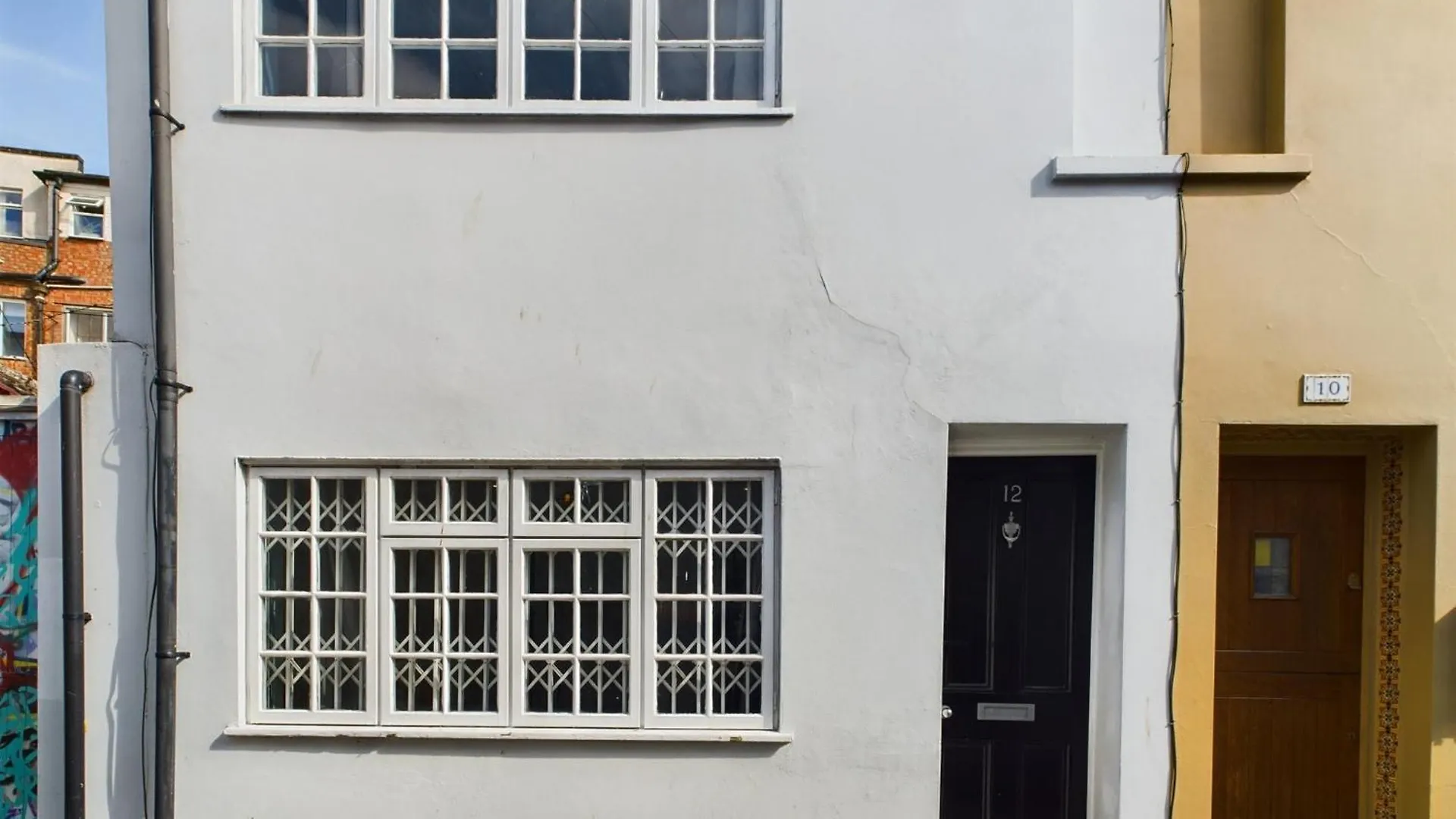 Chic 2 Bed House In Brighton City Centre - Sleeps 5 Apartment