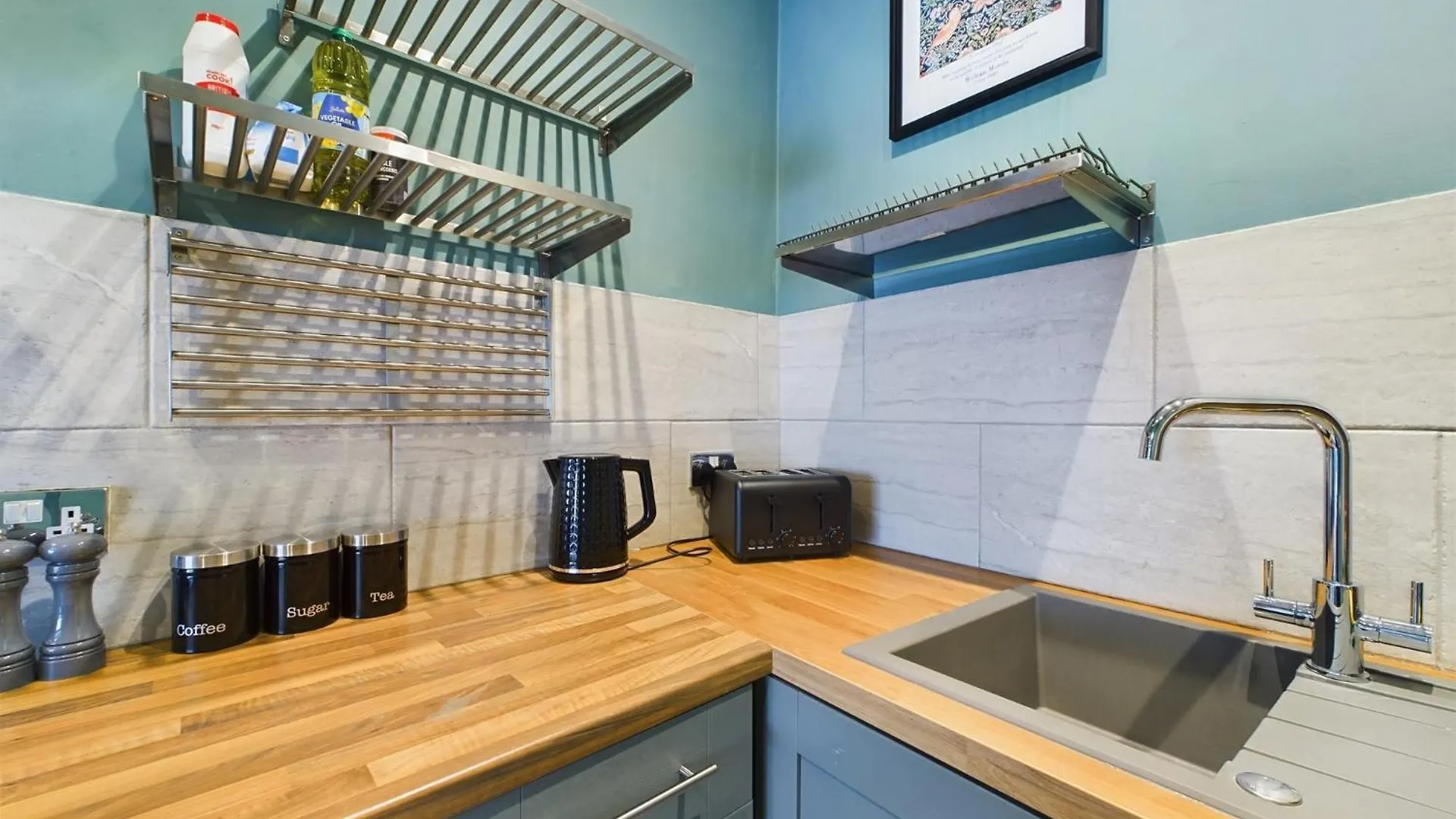 Apartment Chic 2 Bed House In Brighton City Centre - Sleeps 5 United Kingdom