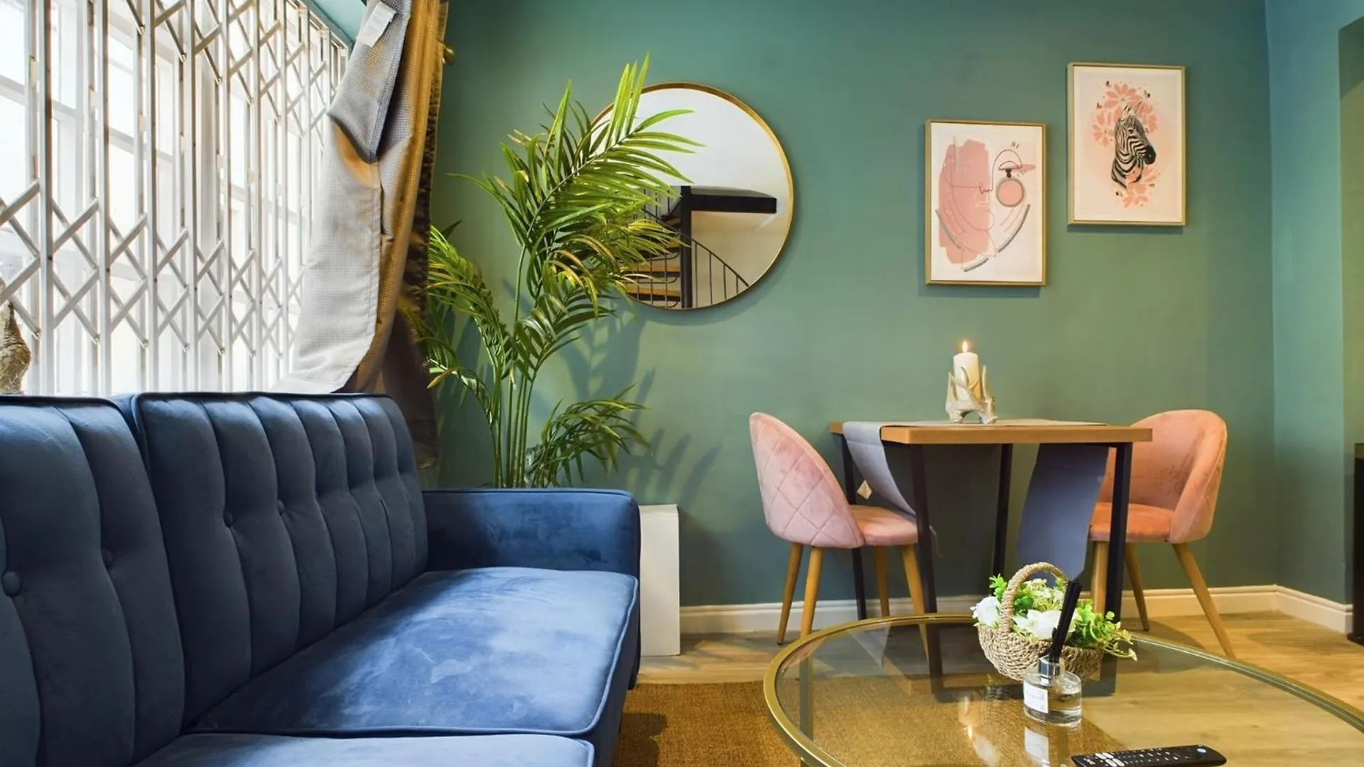 Apartment Chic 2 Bed House In Brighton City Centre - Sleeps 5